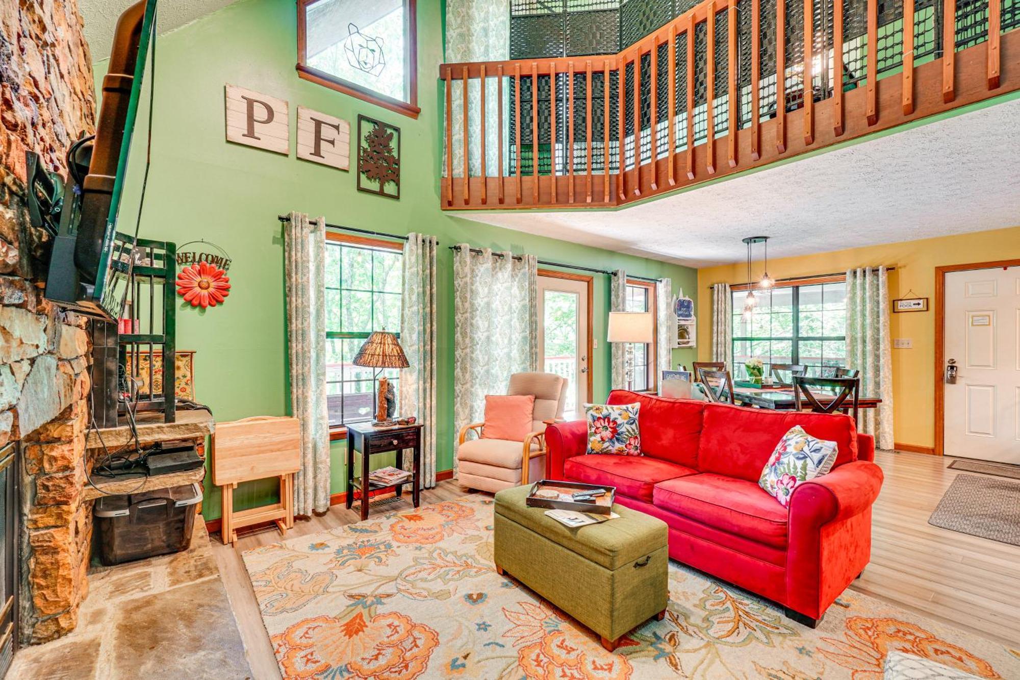 Smoky Mountain Cabin With Deck And Hot Tub! بيدجن فورج المظهر الخارجي الصورة